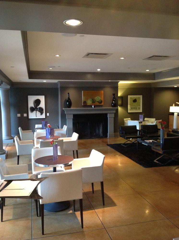 Hotel Arts Kensington YYC Esterno foto