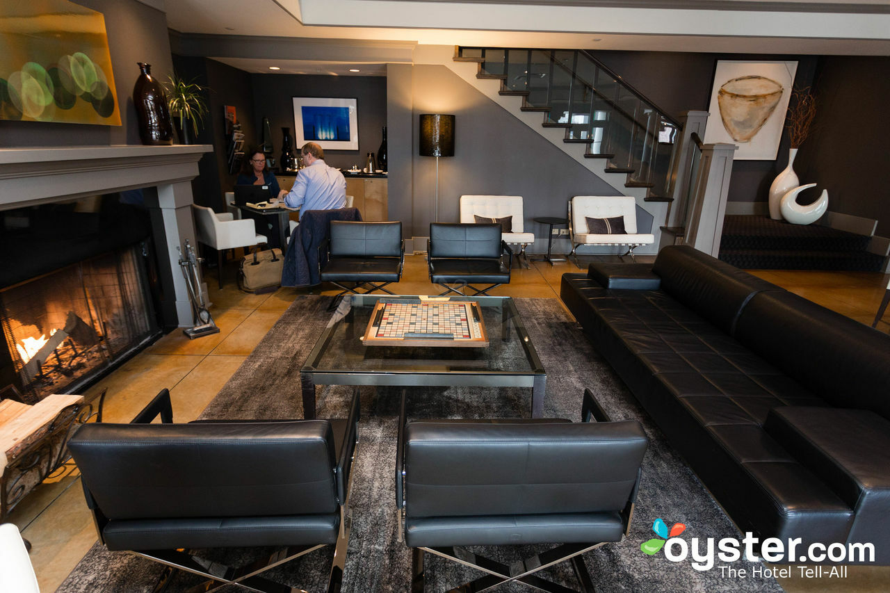 Hotel Arts Kensington YYC Esterno foto