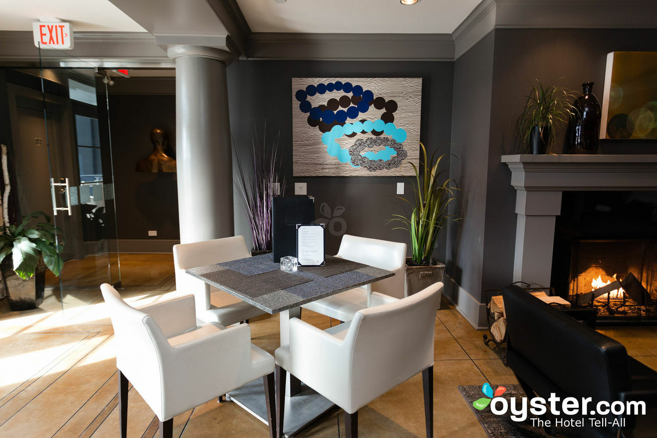 Hotel Arts Kensington YYC Esterno foto