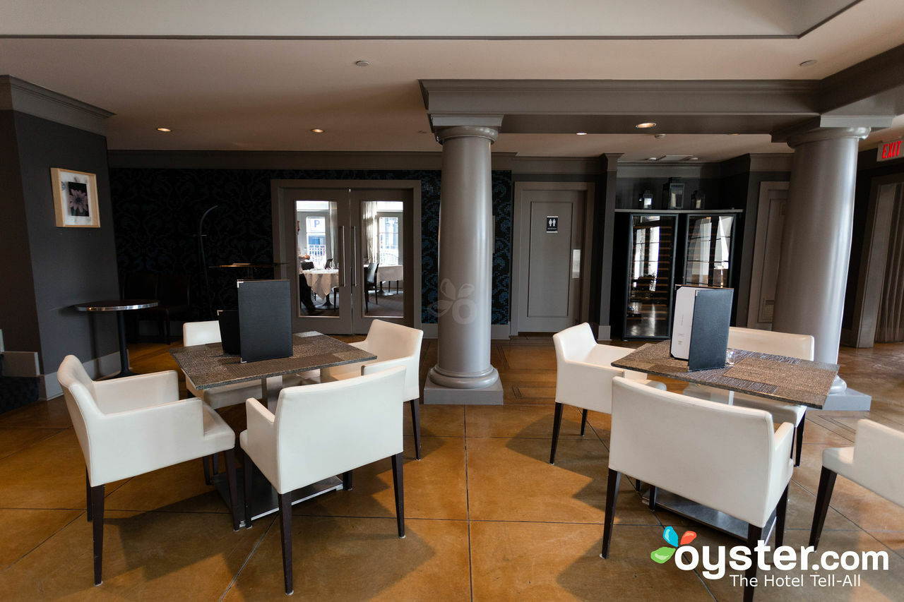 Hotel Arts Kensington YYC Esterno foto