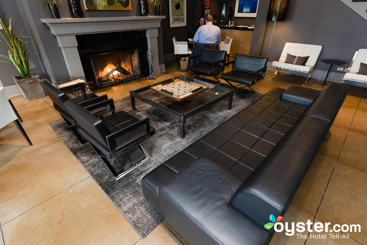 Hotel Arts Kensington YYC Esterno foto